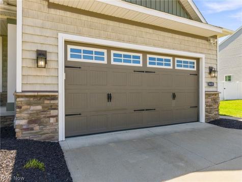 3610 Lake Center Street NW Uniontown OH 44685