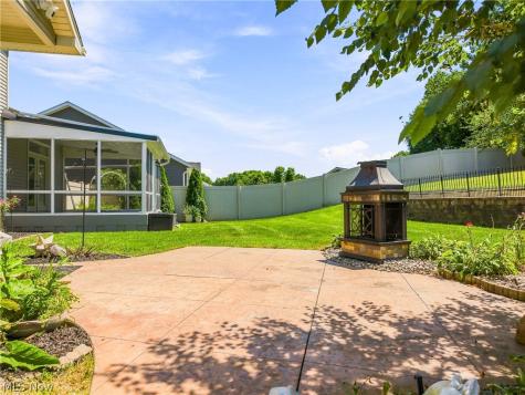 3610 Lake Center Street NW Uniontown OH 44685