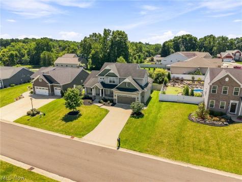 3610 Lake Center Street NW Uniontown OH 44685