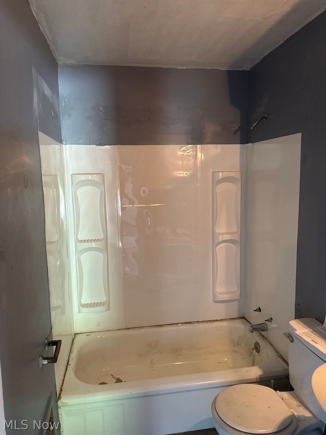 473 Robinson Road Campbell OH 44405