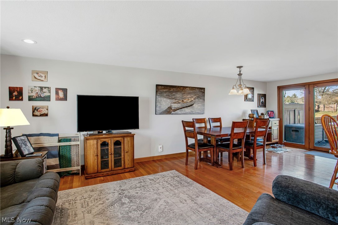 216 Beechwood Boulevard Wintersville OH 43953