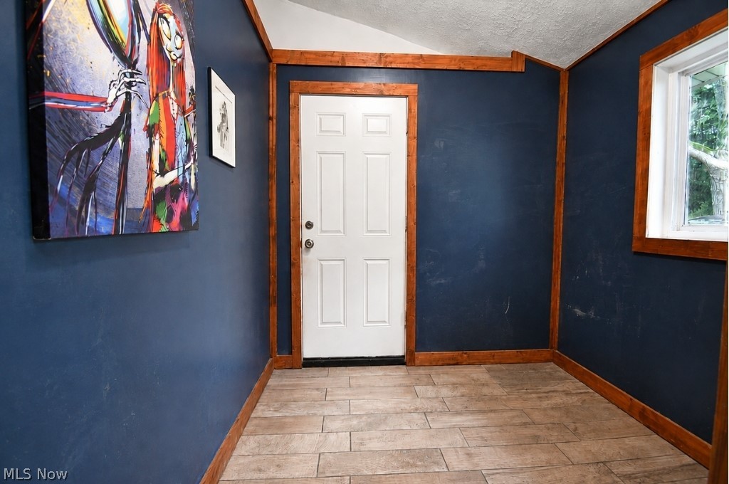12975 Caves Road Chesterland OH 44026