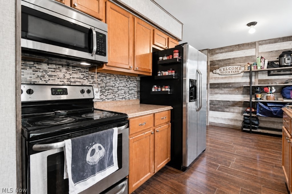 12975 Caves Road Chesterland OH 44026