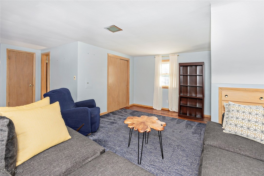 24120 Glenbrook Boulevard Euclid OH 44117