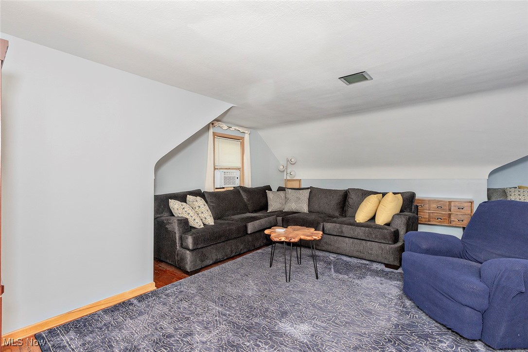 24120 Glenbrook Boulevard Euclid OH 44117