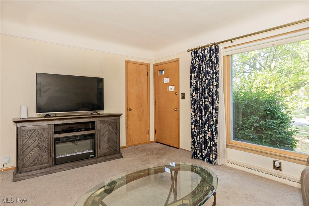 24120 Glenbrook Boulevard Euclid OH 44117