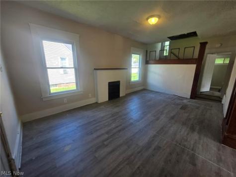 1226 Shriver Avenue NE Canton OH 44705