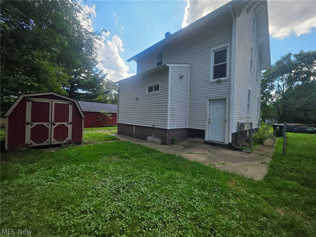 1226 Shriver Avenue NE Canton OH 44705