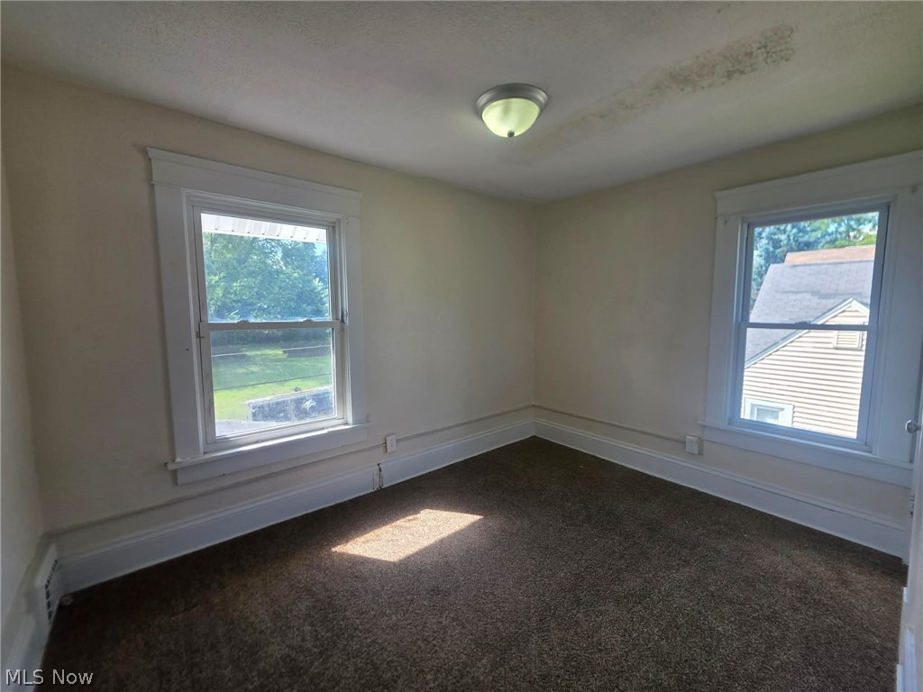 1226 Shriver Avenue NE Canton OH 44705