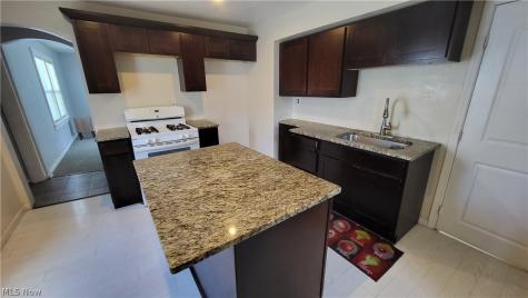 4011 Liggett Drive Parma OH 44134