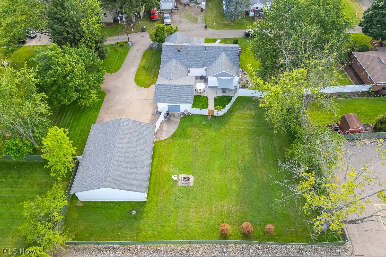 664 Scott Place NW Massillon OH 44647
