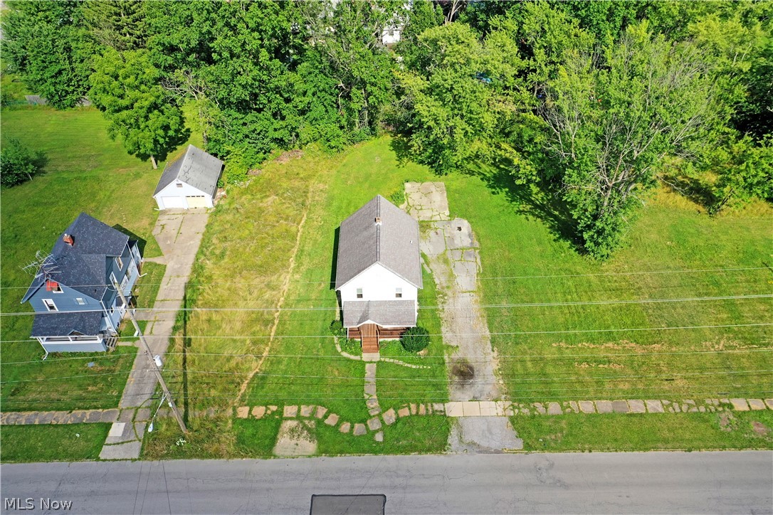 260 Austin Avenue NW Warren OH 44485
