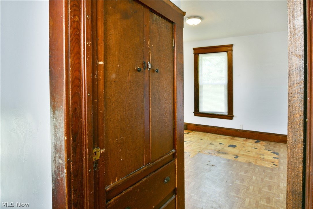 260 Austin Avenue NW Warren OH 44485
