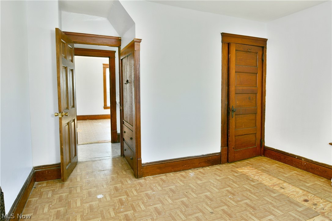 260 Austin Avenue NW Warren OH 44485