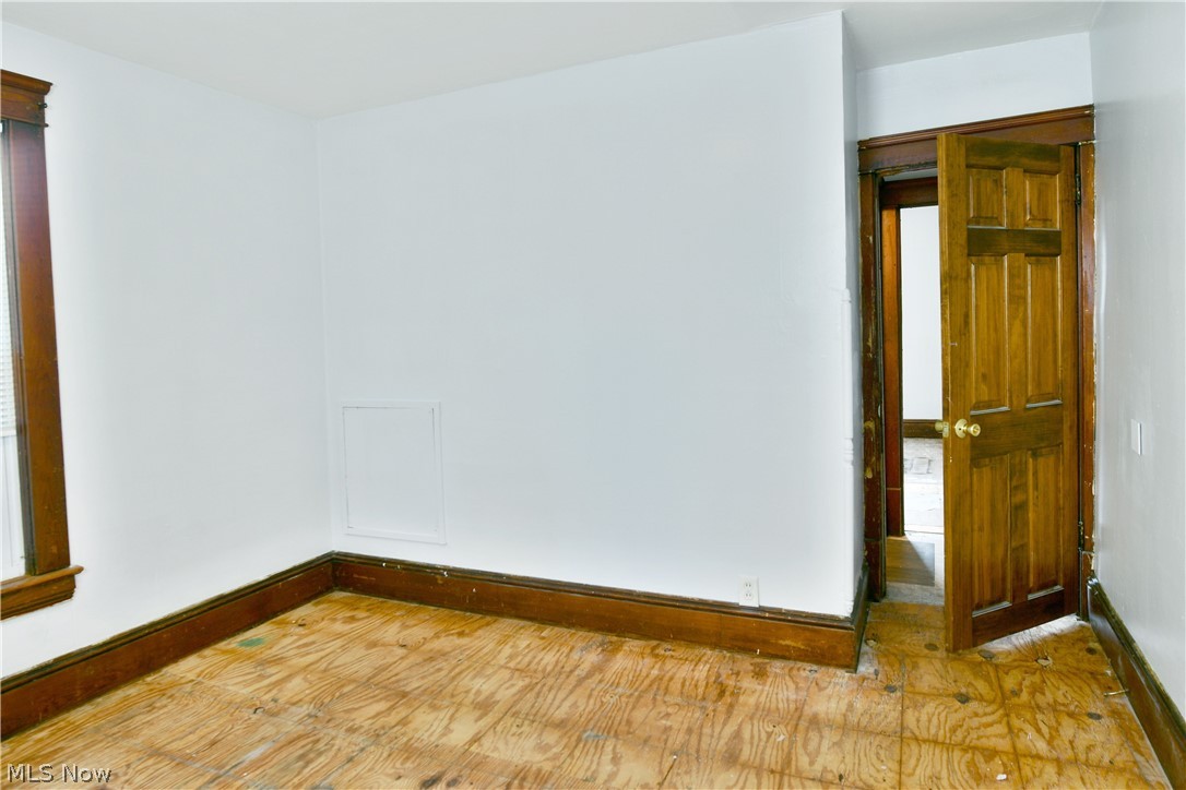 260 Austin Avenue NW Warren OH 44485