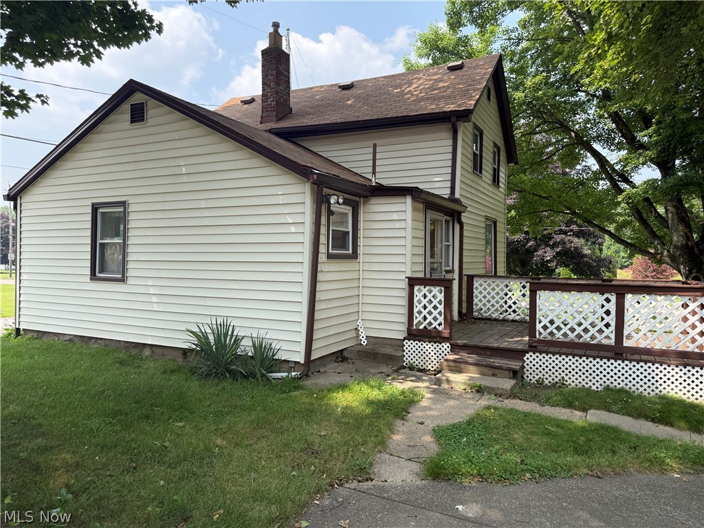 1644 W Mahoning Trumbull Co Line Road Mineral Ridge OH 44440