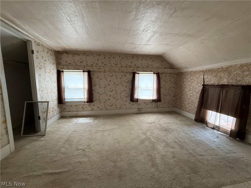 1644 W Mahoning Trumbull Co Line Road Mineral Ridge OH 44440