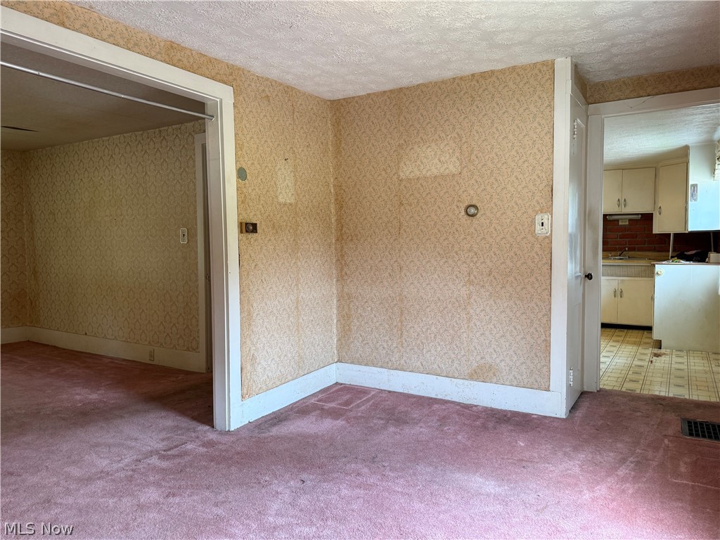 1644 W Mahoning Trumbull Co Line Road Mineral Ridge OH 44440