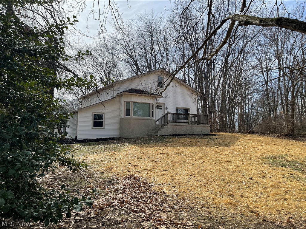 Uniontown OH, 2958 E Turkeyfoot Lake Road