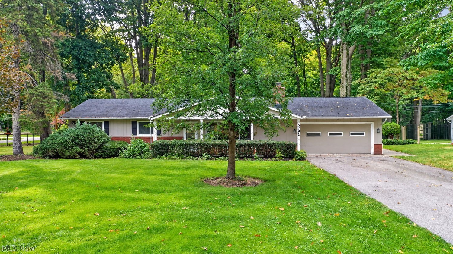 5791 Dorrwood Drive Mentor OH 44060