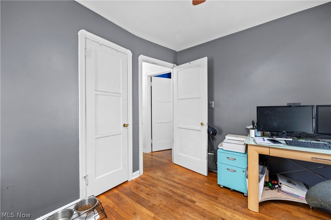 18318 Homeway Road Cleveland OH 44135