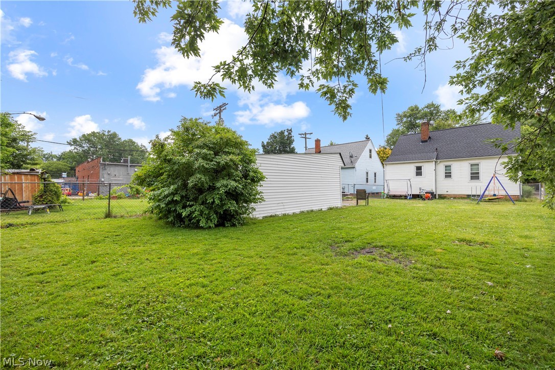 18318 Homeway Road Cleveland OH 44135