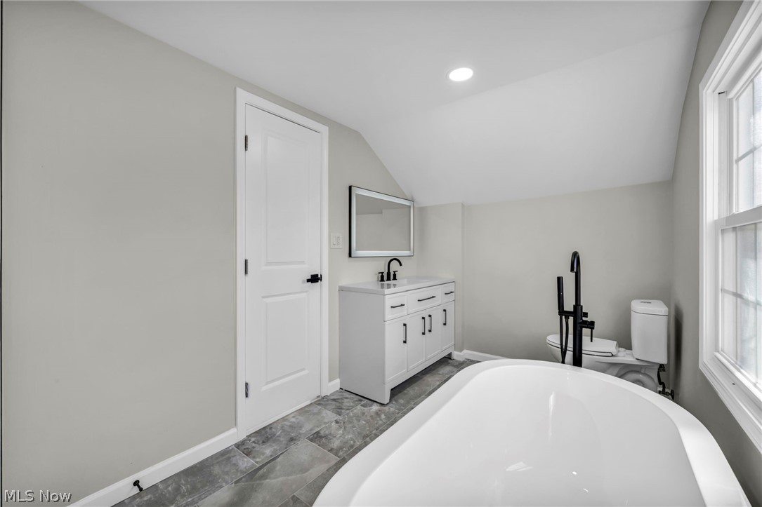 24150 S Woodland Road Shaker Heights OH 44122