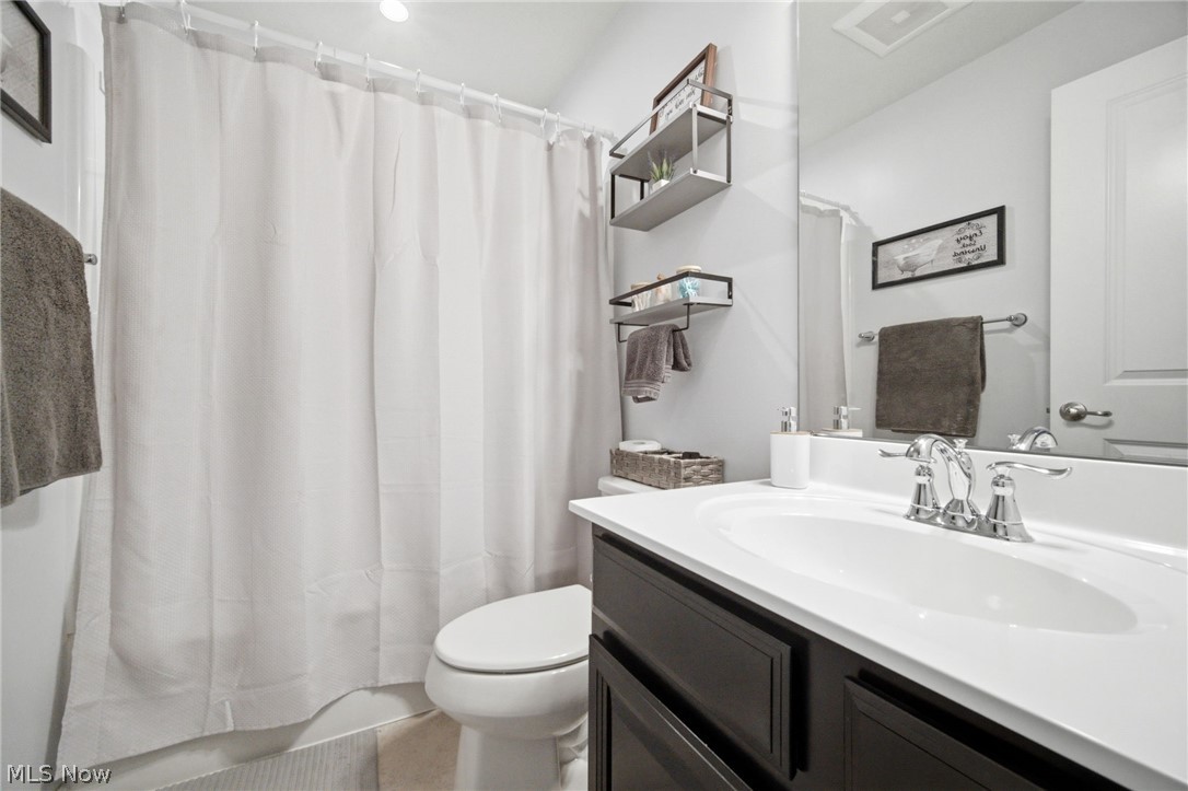 6240 Tyndale Lane Medina OH 44256
