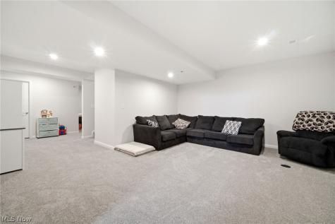 6240 Tyndale Lane Medina OH 44256