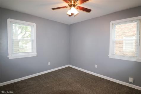 4509 Biddulph Avenue Cleveland OH 44144