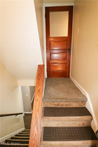 4509 Biddulph Avenue Cleveland OH 44144