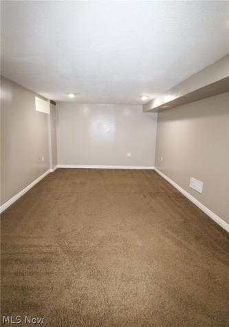 4509 Biddulph Avenue Cleveland OH 44144