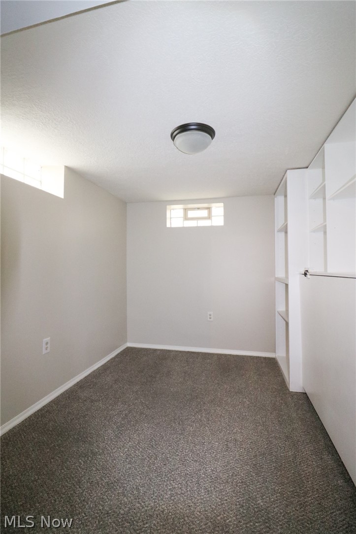 4509 Biddulph Avenue Cleveland OH 44144