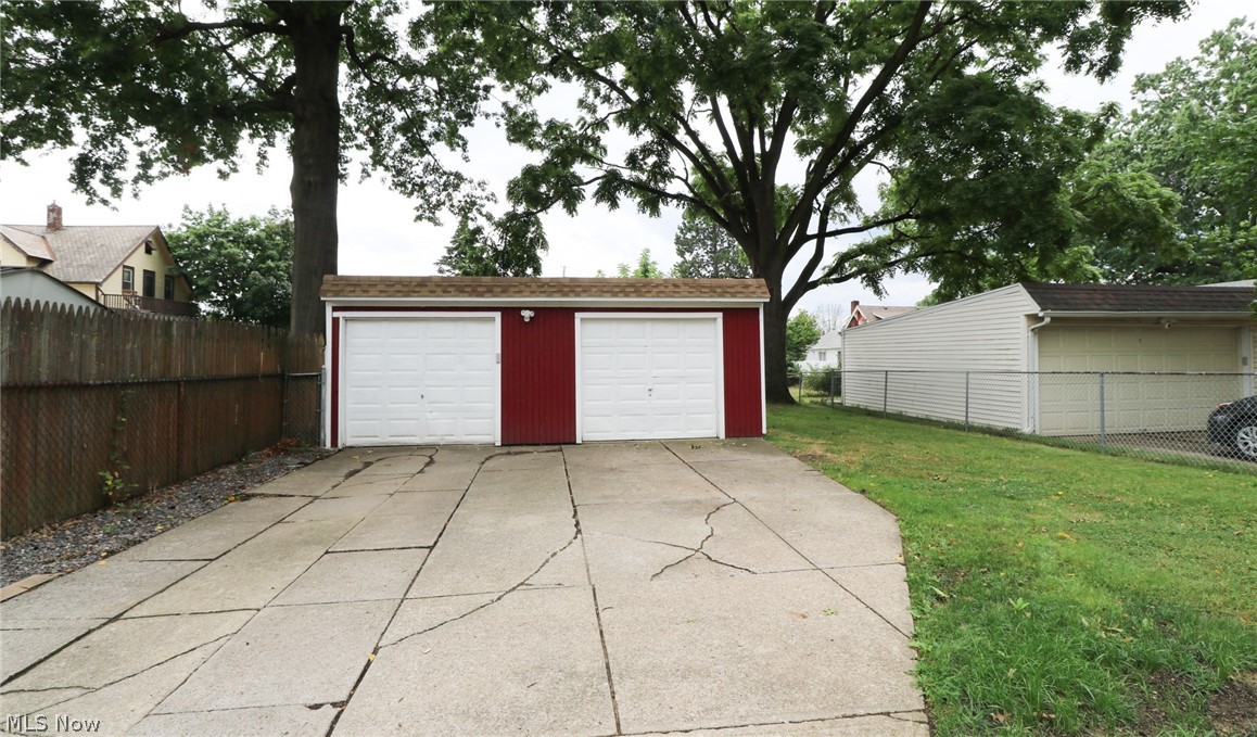 4509 Biddulph Avenue Cleveland OH 44144