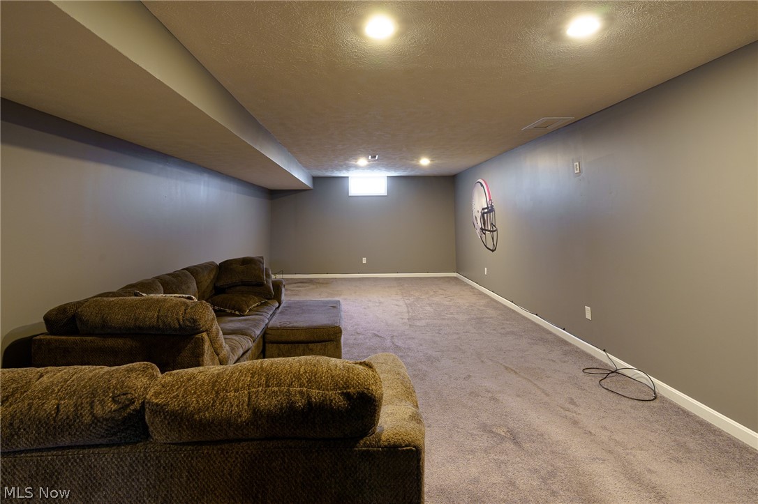 1044 Glendalough Drive Grafton OH 44044