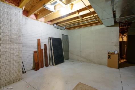 1044 Glendalough Drive Grafton OH 44044