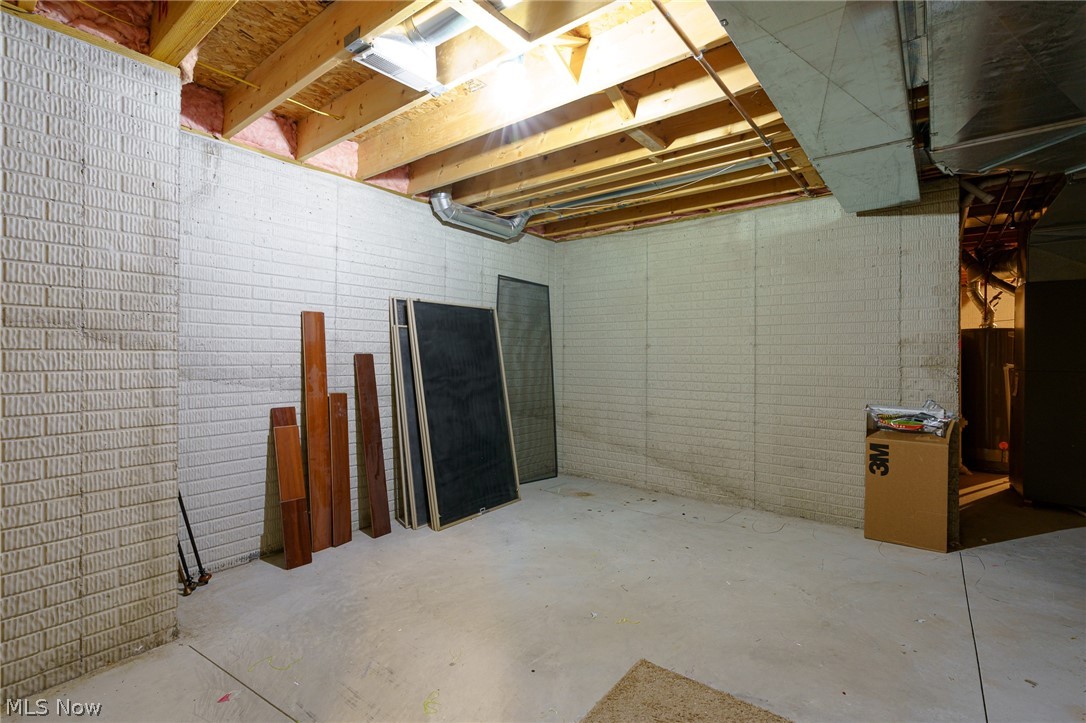 1044 Glendalough Drive Grafton OH 44044