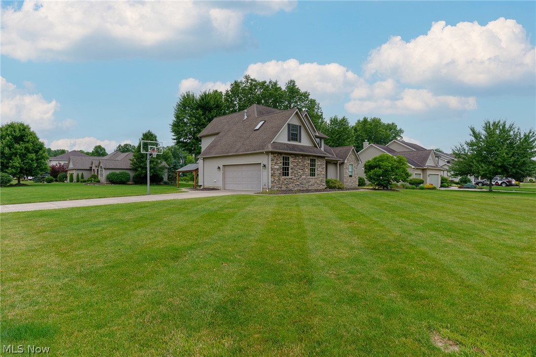 1044 Glendalough Drive Grafton OH 44044