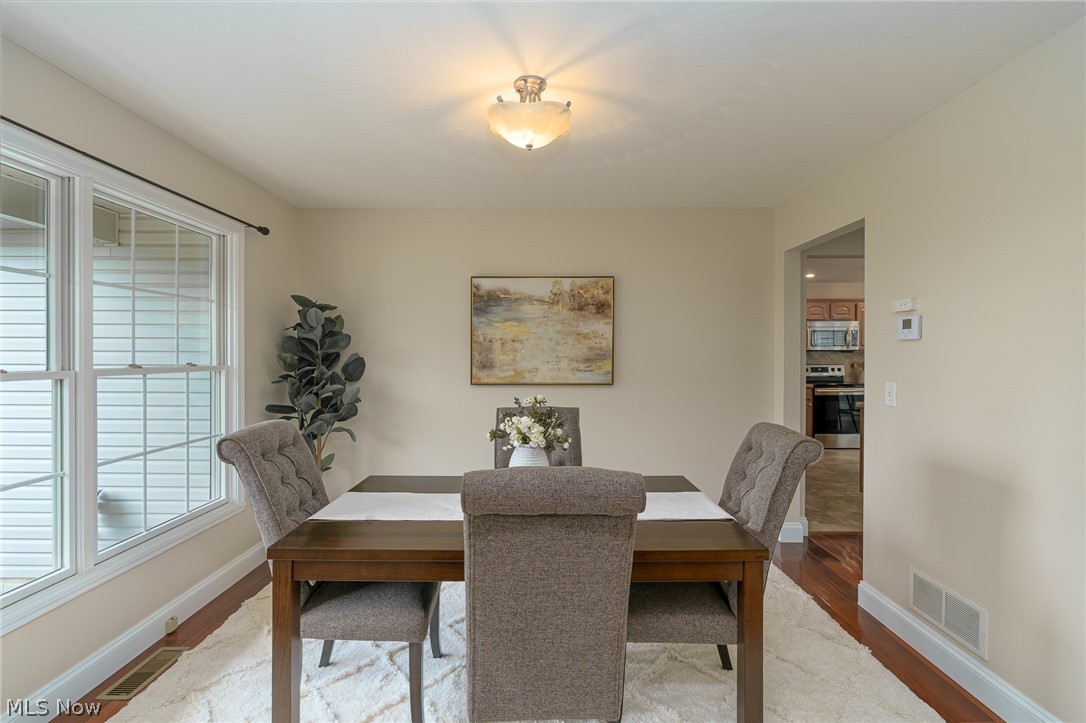 1044 Glendalough Drive Grafton OH 44044