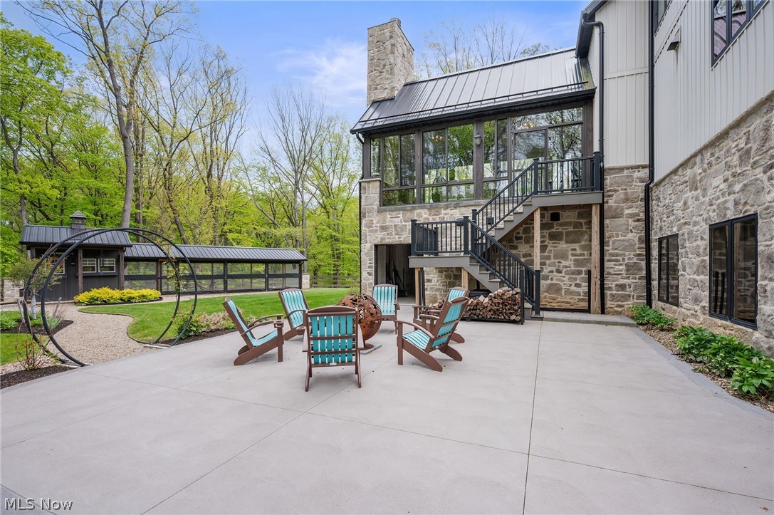 2051 Ridge Road Hinckley OH 44233
