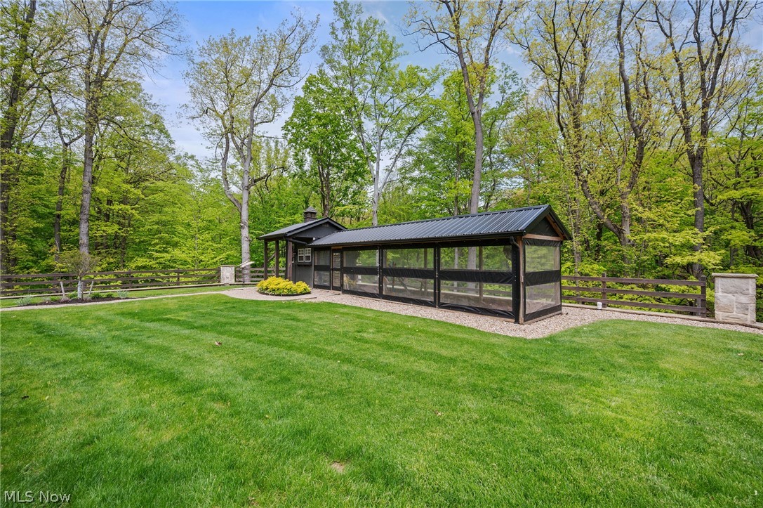 2051 Ridge Road Hinckley OH 44233