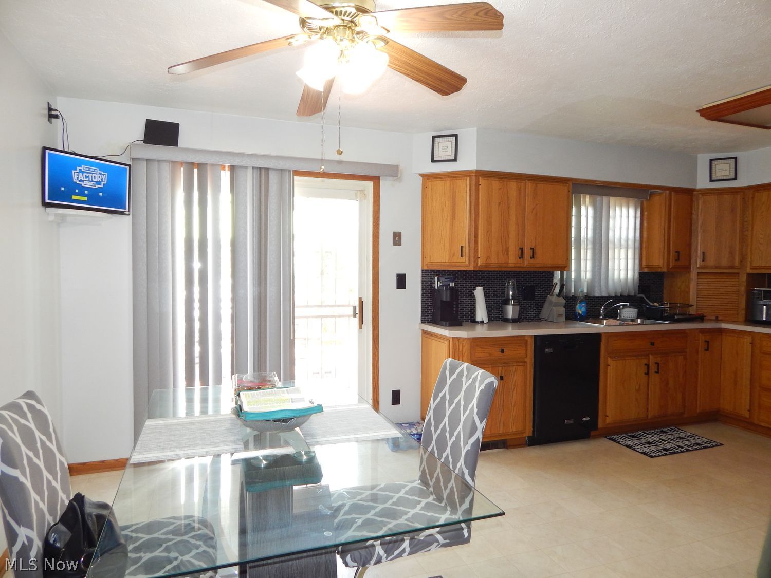 14829 Lisa Drive Maple Heights OH 44137