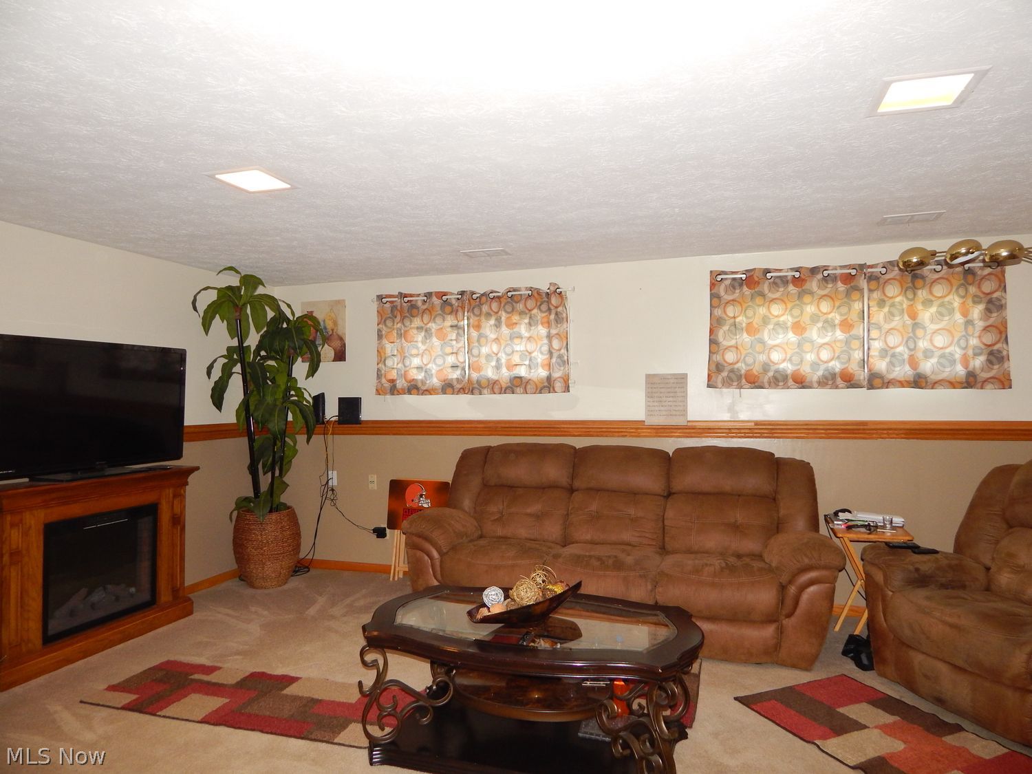 14829 Lisa Drive Maple Heights OH 44137