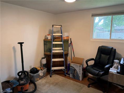 6447 Sandfield Drive Brook Park OH 44142