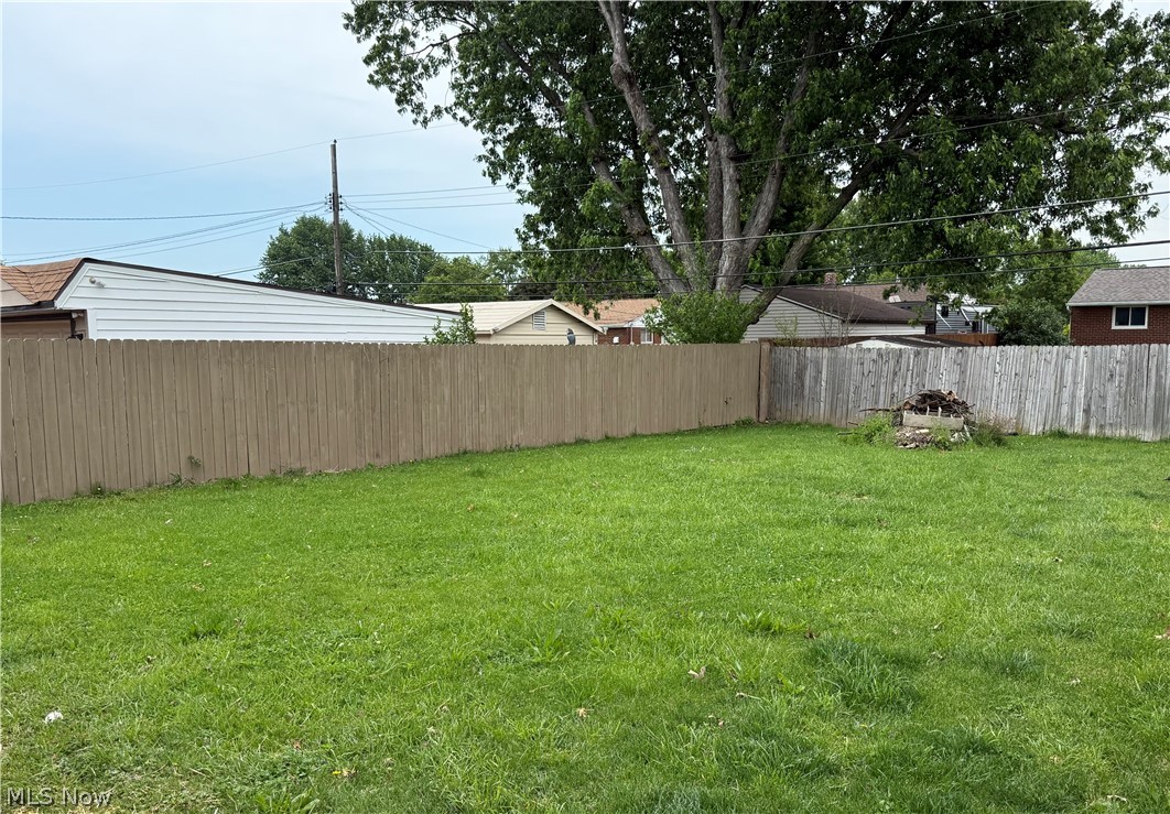 6447 Sandfield Drive Brook Park OH 44142