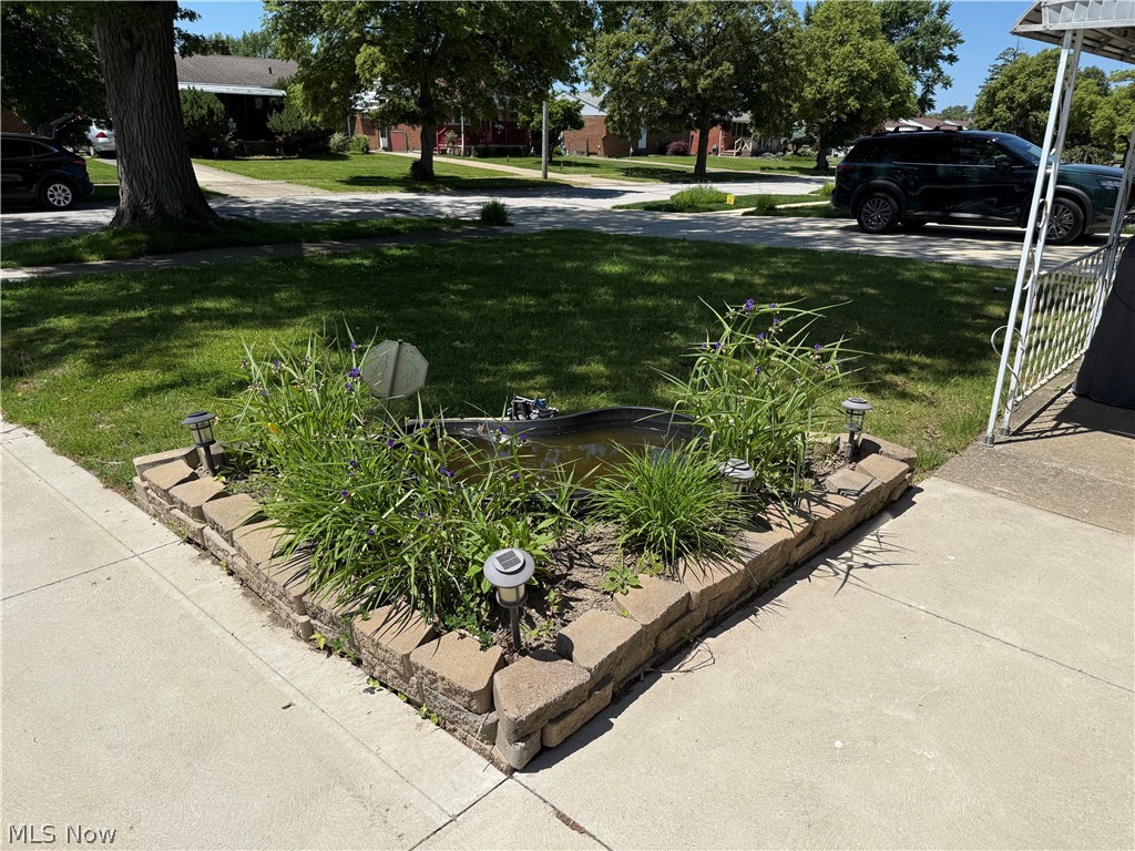 6447 Sandfield Drive Brook Park OH 44142