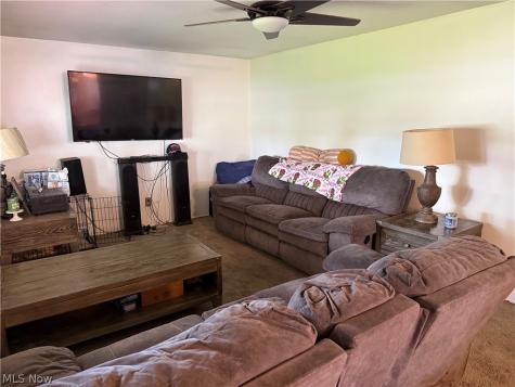 6447 Sandfield Drive Brook Park OH 44142
