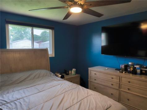 6447 Sandfield Drive Brook Park OH 44142