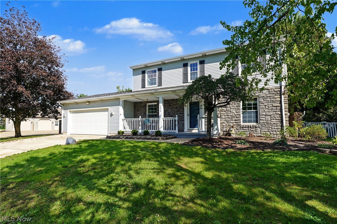 1056 Mohawk Trail SW Hartville OH 44632