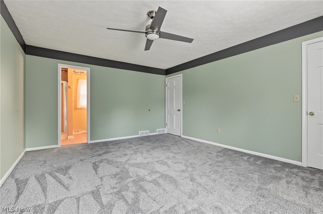 1056 Mohawk Trail SW Hartville OH 44632